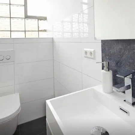 Гостевой дом Neckarbett - Self Service Лауффен-ам-Неккар